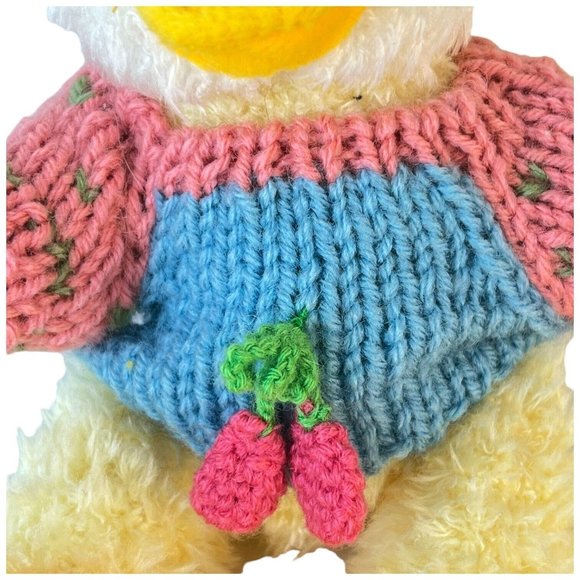 1997 Chrisha Playful Plush Duck In Knit Sweater 8 Inch Easter Stuffed Animal Toy - Picture 3 of 6